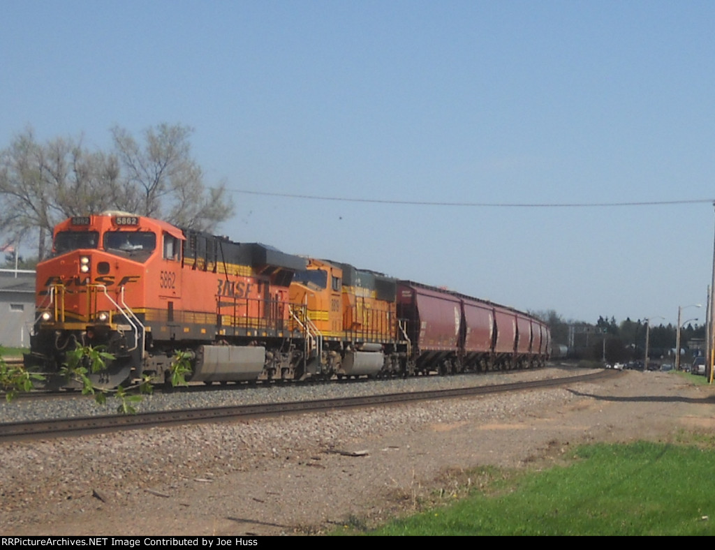 BNSF 5862 West